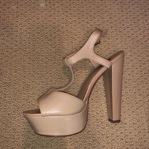 Steve Madden Pumps